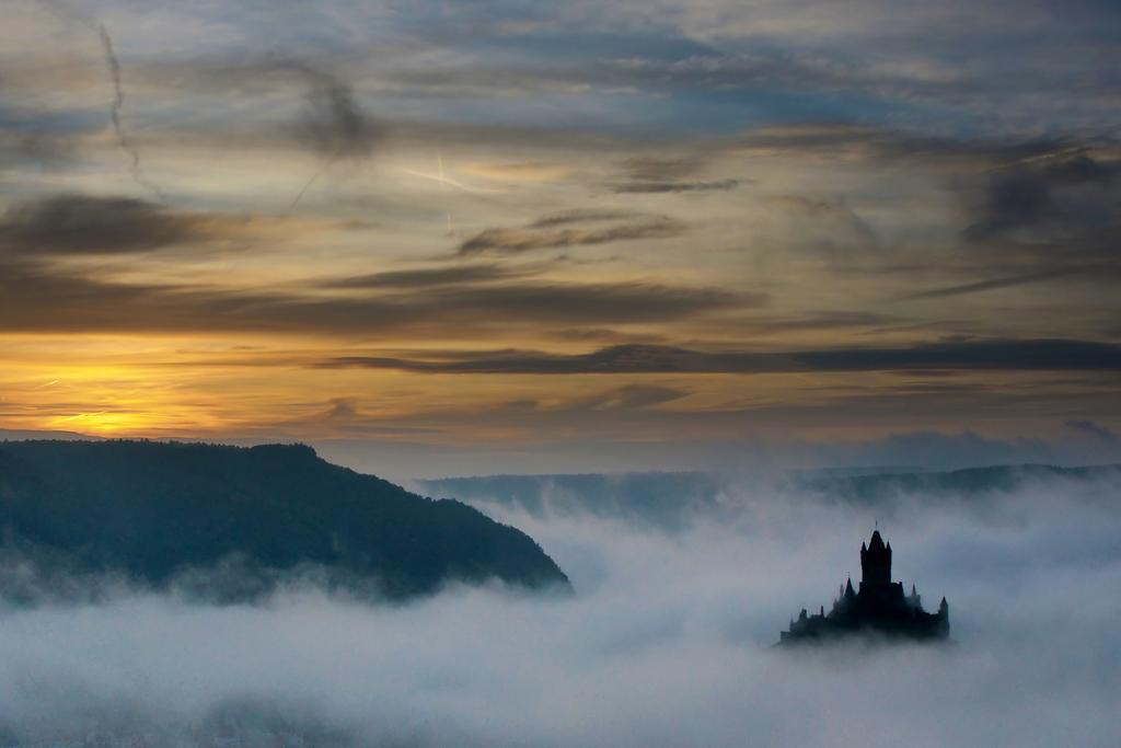 Moselland Hotel Im Enderttal Zum Onkel Willi Cochem Esterno foto
